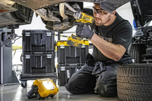 DEWALT Akku-Baustellenleuchte, Basisv. DCL077-XJ
