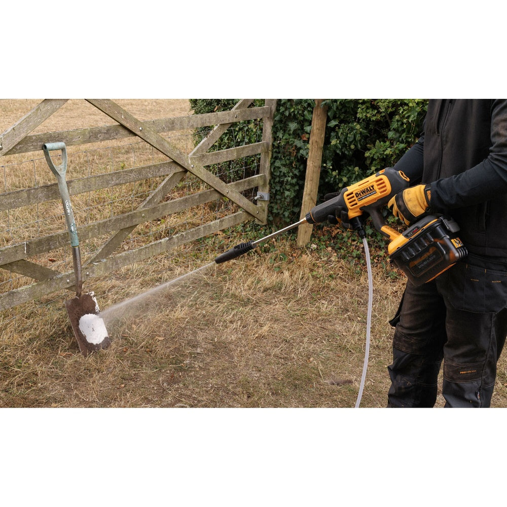 DEWALT Tragbarer Akku-Druckreiniger, 54 Volt DCMPW1000N-XJ