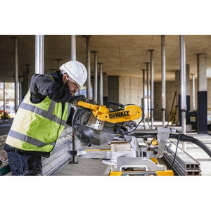 DEWALT Paneelsäge 305 mm 1675 Watt DWS780-QS