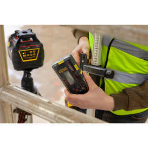STANLEY Digitaler Empfänger, rot FMHT77652-0