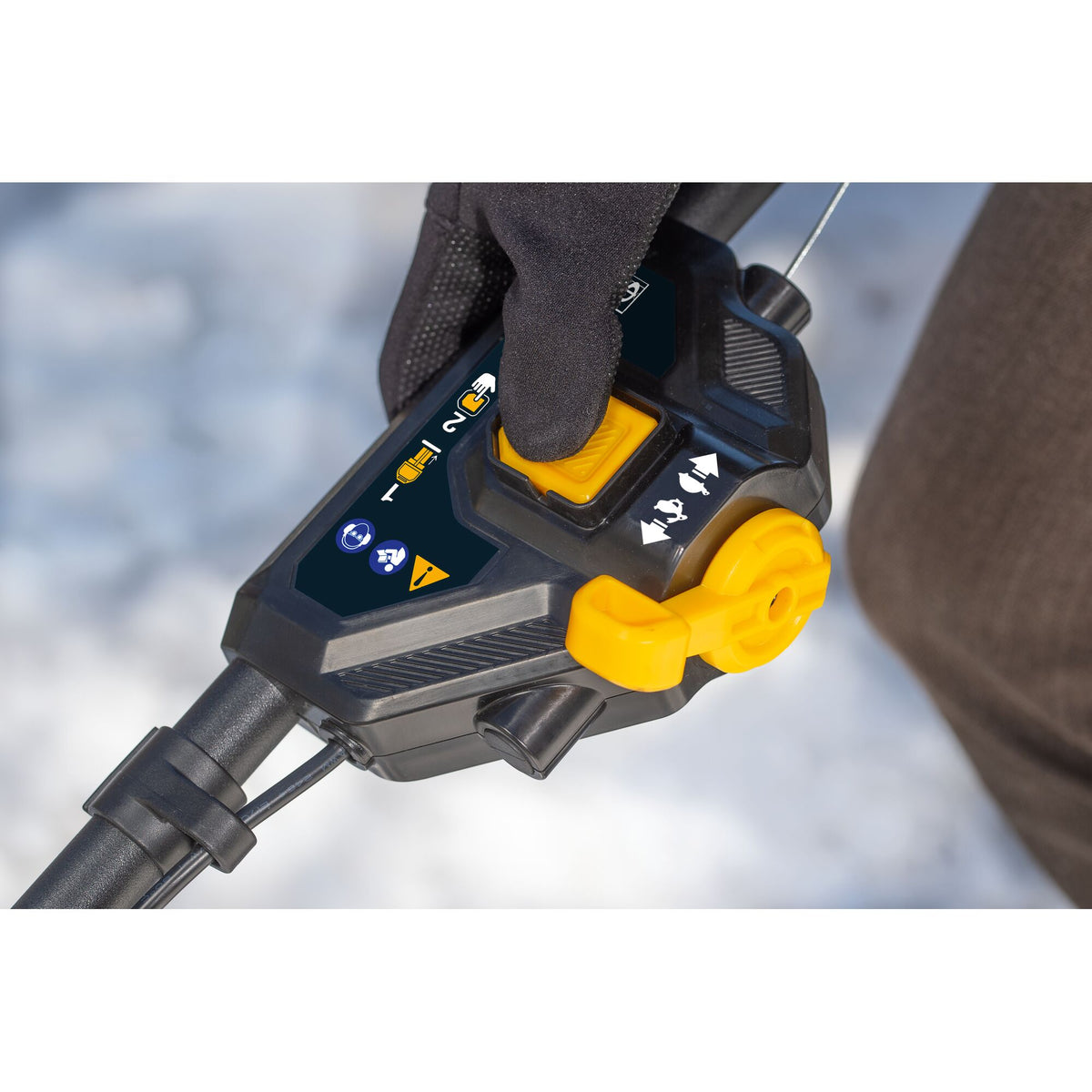 Stanley Akku-Schneefraese 18V V20, BL 2x6,0Ah SCSNP460R2-QW