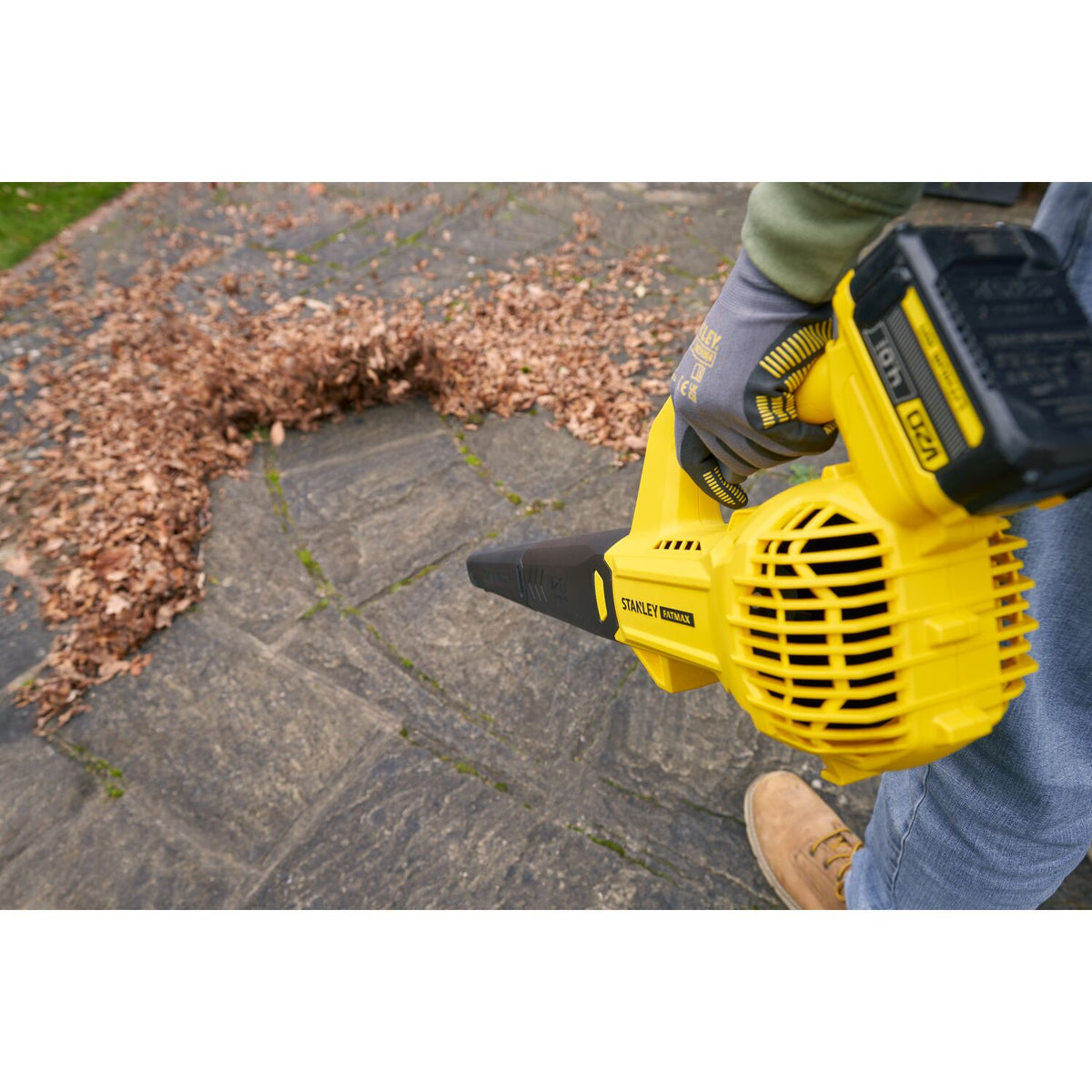 Stanley Akku-Geblaese, 18V V20, 1x4,0Ah SFMCBL714M1-QW