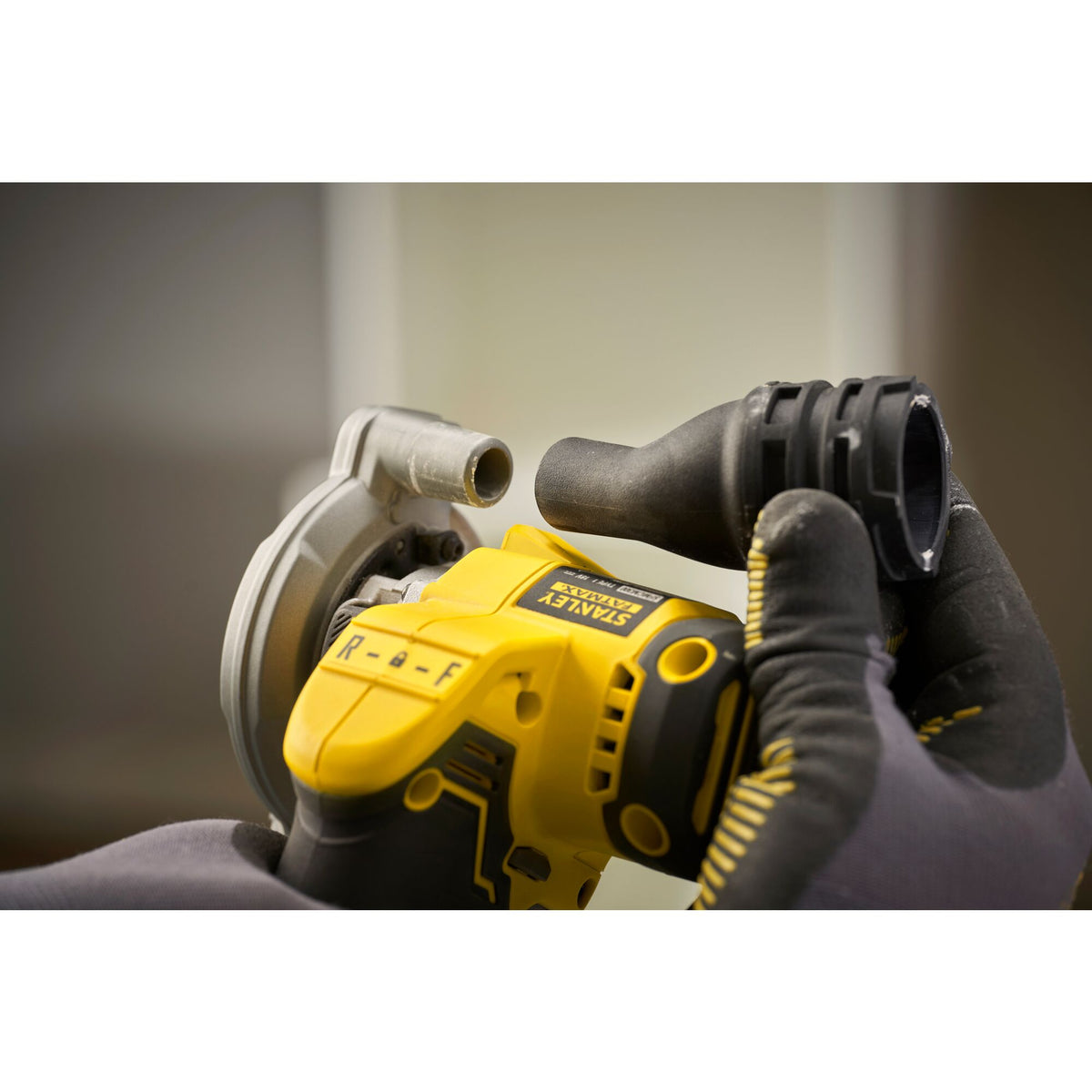Stanley Akku-Multischneider 18V V20, 2x2Ah SFMCM300D2-QW