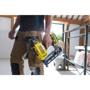 Stanley Akku-Nagler 18V V20, 16Ga, ohne Akku SFMCN616B-XJ