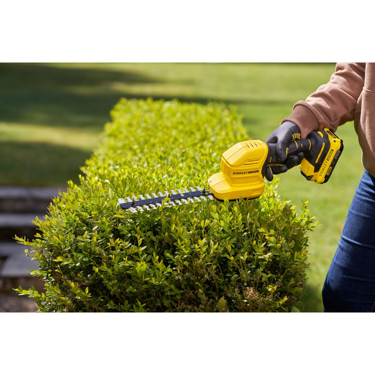 Stanley Akku-Strauchchere 18V V20, 1x2,0Ah STCSS20D1-QW