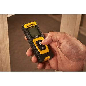 STANLEY Entfernungsmesser SLM100 bis 30m STHT77100-0