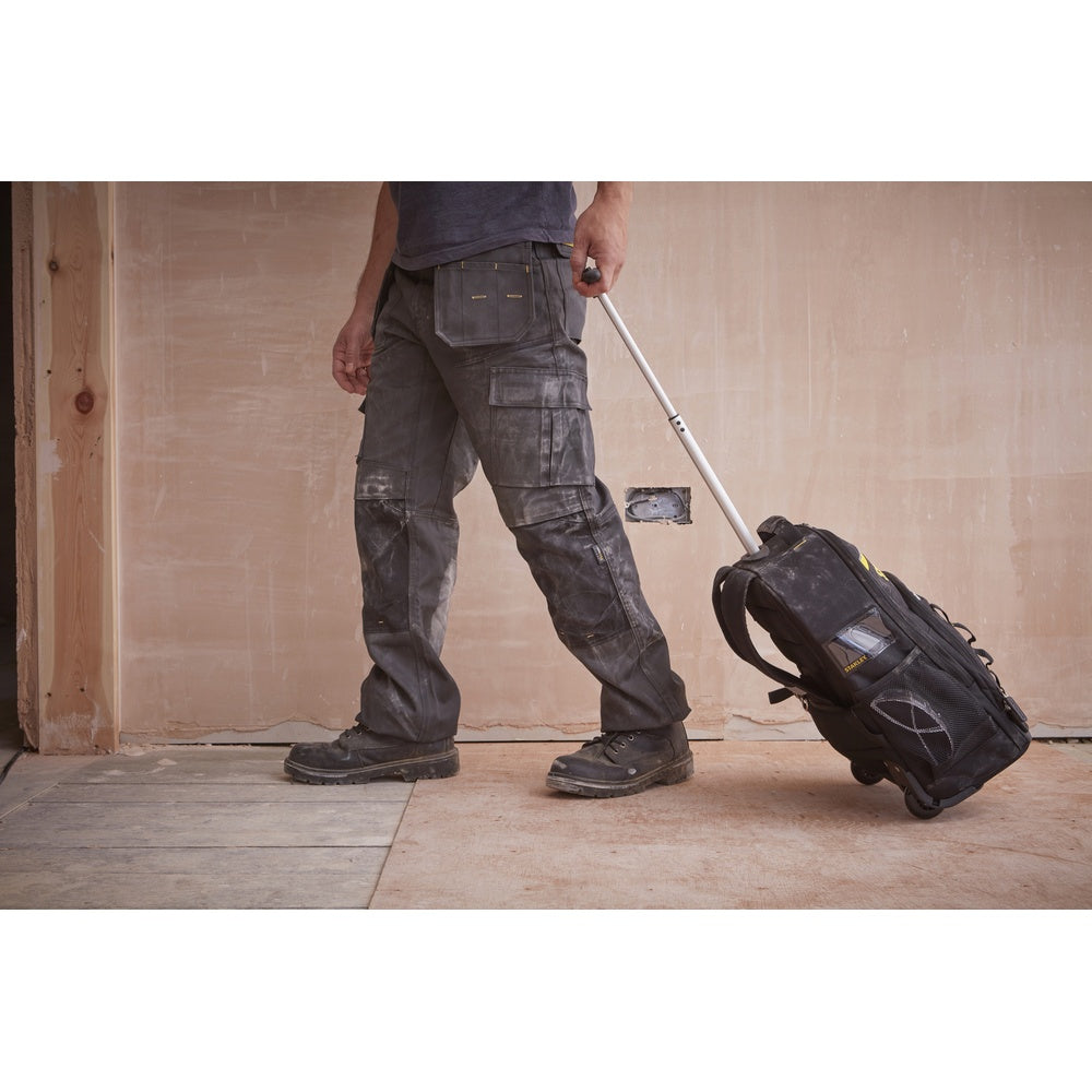 STANLEY Essential Rucksack mit Teleskopgriff STST83307-1