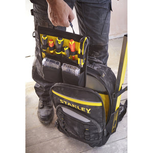 STANLEY Essential Rucksack mit Teleskopgriff STST83307-1