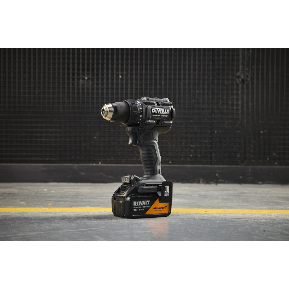 DEWALT Akku-Bohrschauber, 18V / 5 Ah DCD81MP2T-QW