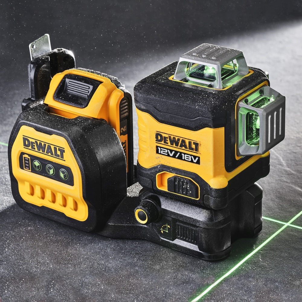 DEWALT Multilinienlaser, Grün, 3x360°, 18V DCE089D1G18-QW