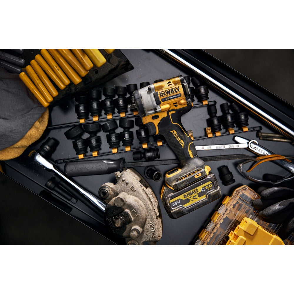 DEWALT Akku-Schlagschrauber, 3/8", 18V / 5Ah DCF923P2G-QW"