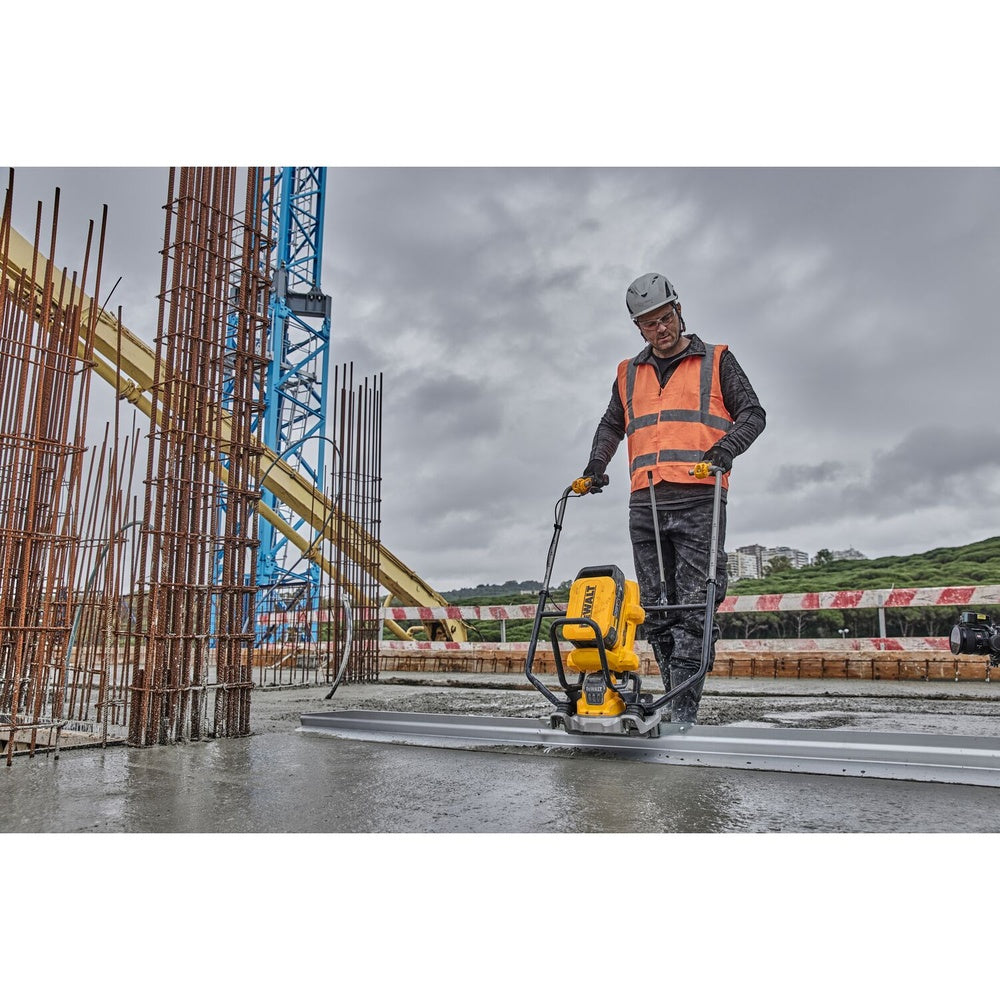 DEWALT Akku-Glättbohle DCPS330N-XJ