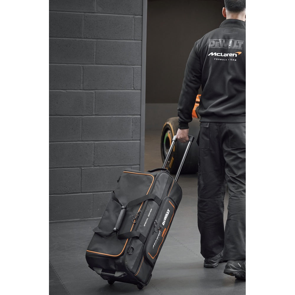 DEWALT Tasche mit Rollen und Handgriff 60 Liter DWST83522-9