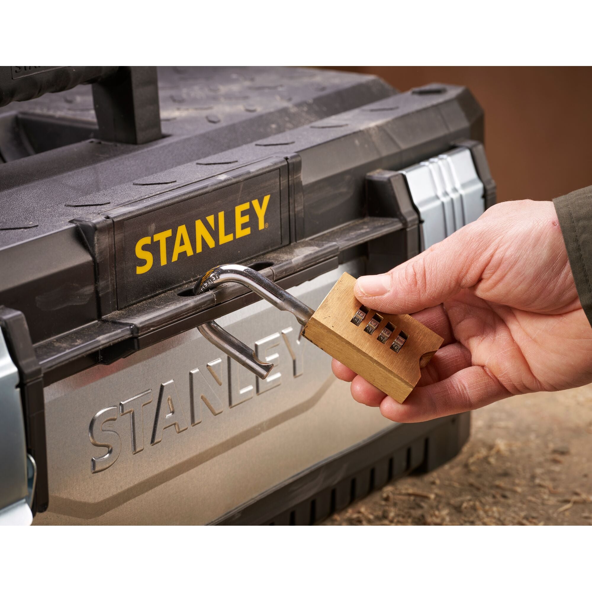 STANLEY Werkzeugbox Metall-Kunststoff, 58 cm 1-95-619