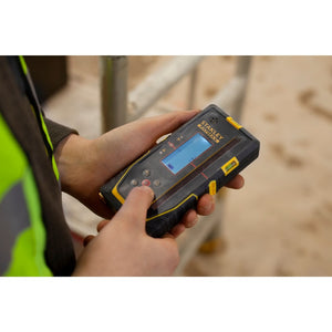 STANLEY Digitaler Empfänger, rot FMHT77652-0