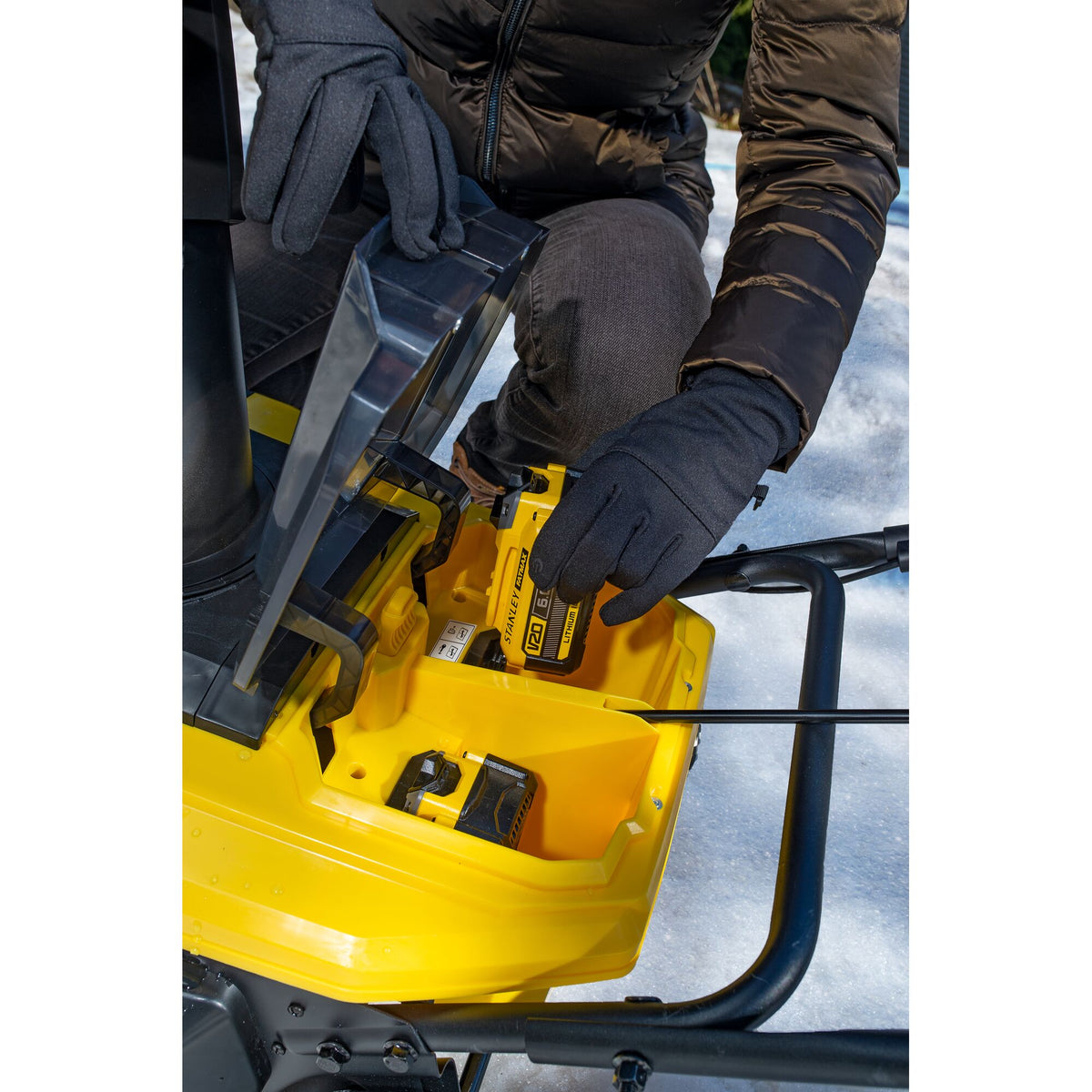 Stanley Akku-Schneefraese 18V V20, BL 2x6,0Ah SCSNP460R2-QW
