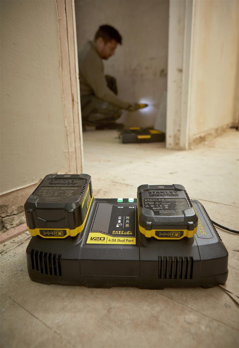 Stanley Akku-2-Schacht-Ladegeraet 18V V20 4A SFMCB24-QW
