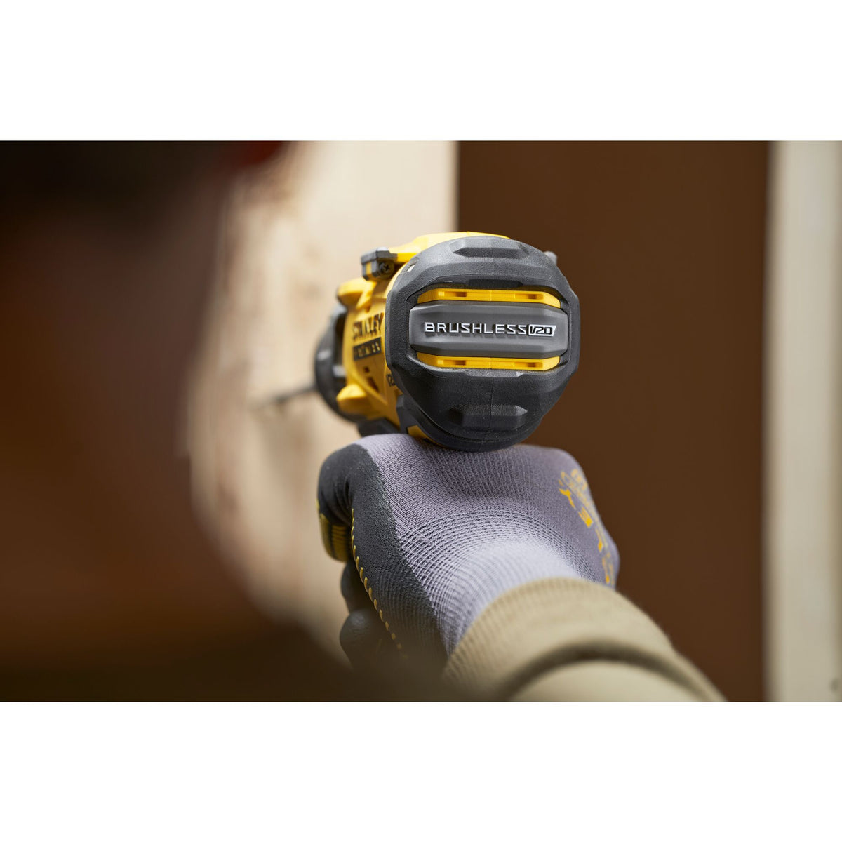 Stanley Akku-Bohschrauber, 18V,BL, 2x2,0Ah SFMCD725D2K-QW
