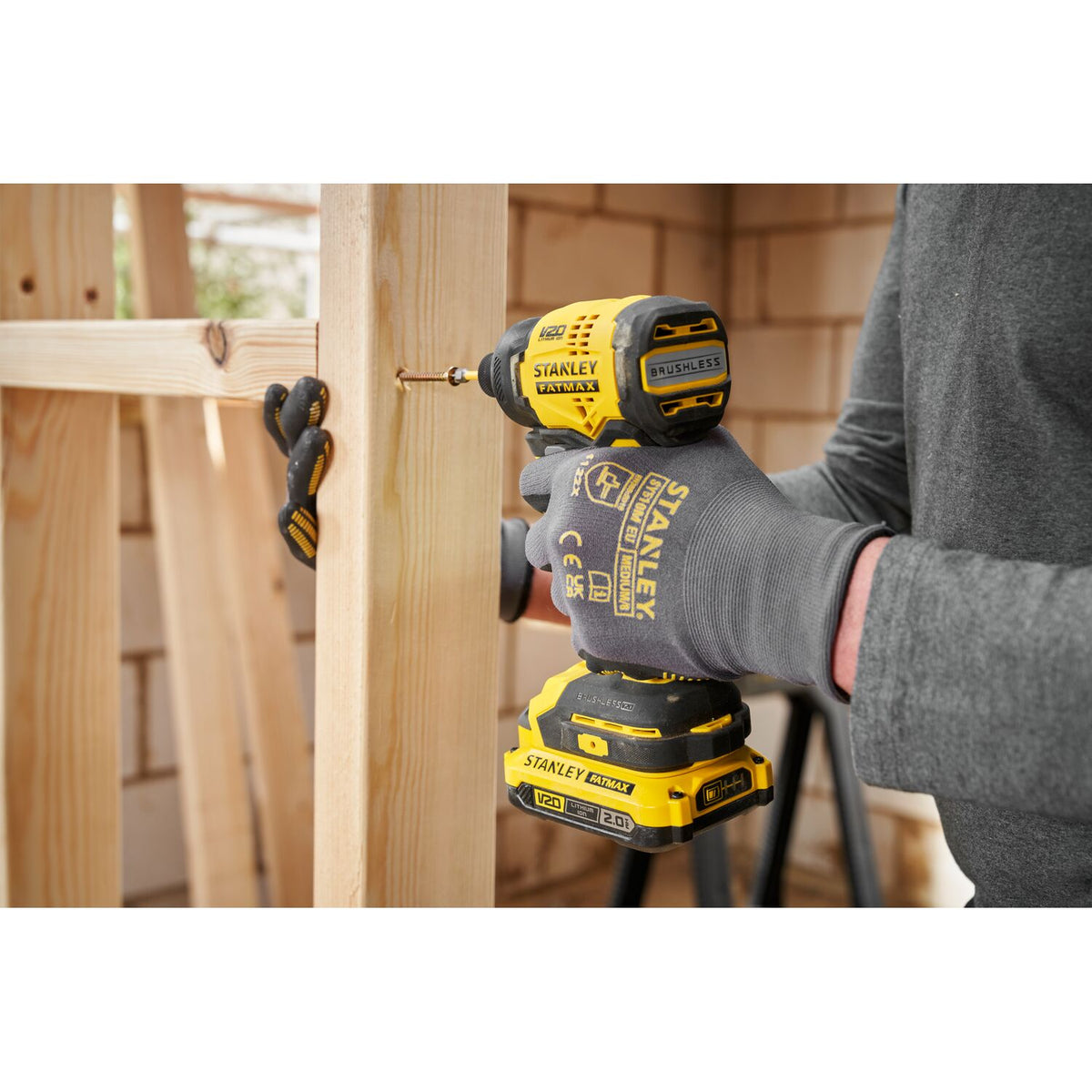 Stanley Akku-Schlagschr., 18V V20, BL, 1x2,0Ah SFMCF811D1T-QW