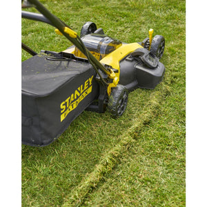 Stanley Akku-Rasenmaeher, 18V, 2x4,0Ah, BL SFMCMW2651M-QW