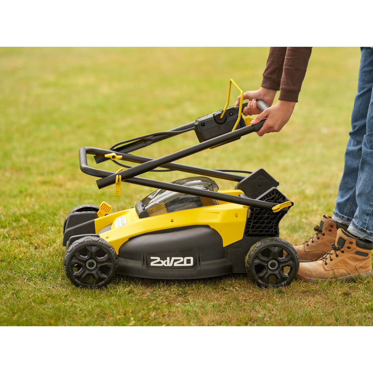Stanley Akku-Rasenmaeher, 18V, 2x4,0Ah, BL SFMCMW2651M-QW