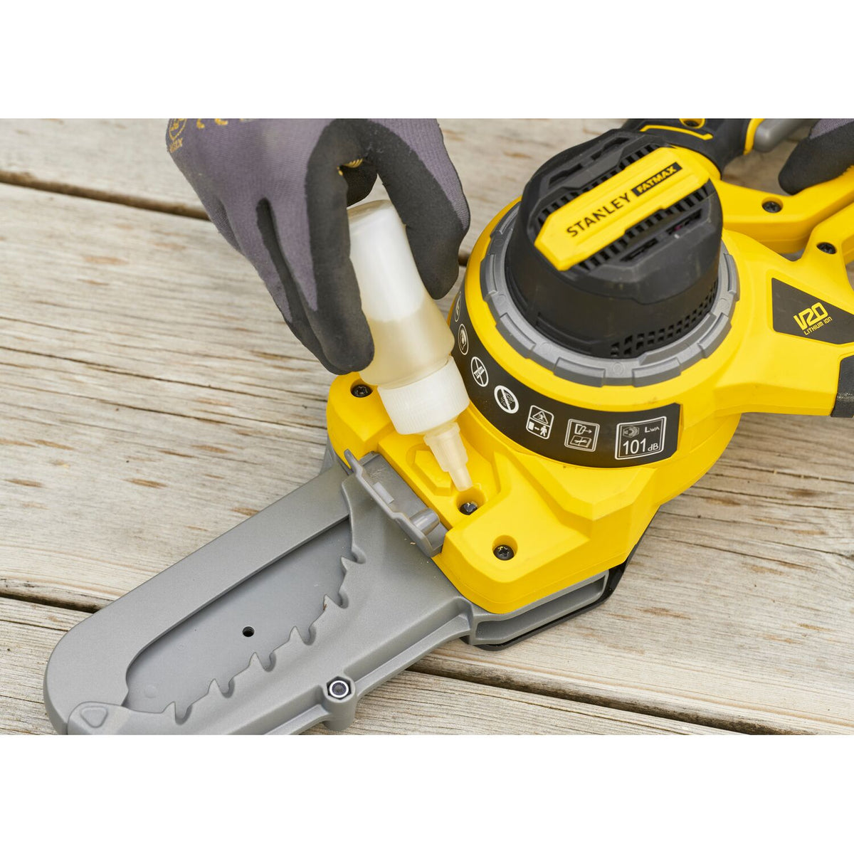 Stanley Akku-Astschere, 18V V20, 1x 4,0Ah SFMCPS515M1-QW