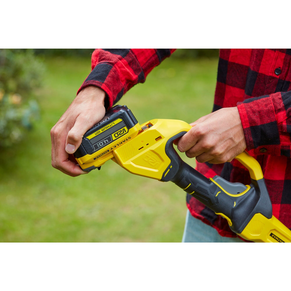 Stanley Akku-Hochentaster, 18V, 1x4,0Ah SFMCPS620M1-QW