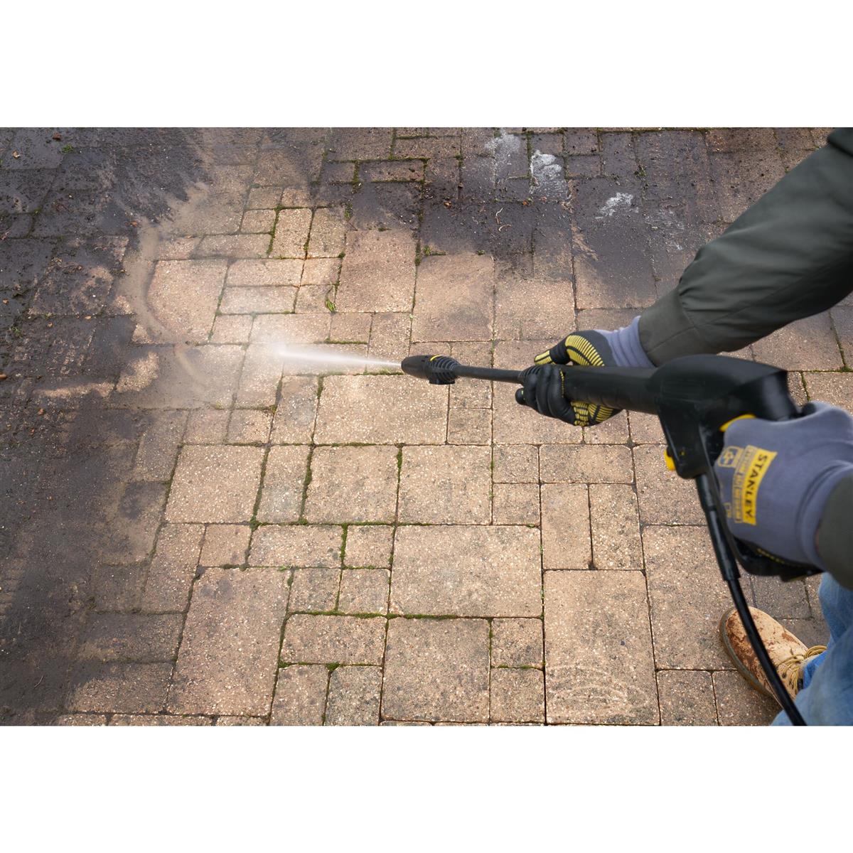 Stanley 2x18V Akku-Hochdruckr.,18V,BL,o. Akku SFMCPW1500B-XJ