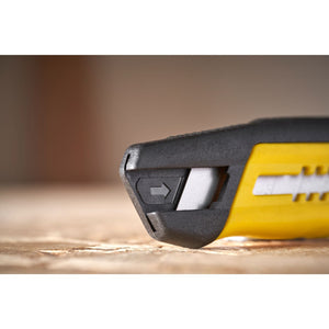 STANLEY Cutter 18mm mit Schieber STHT10489-0