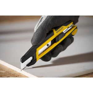 STANLEY Cutter 18mm mit Feststellrad STHT10500-0
