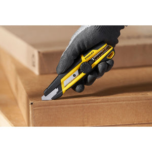 STANLEY Cutter 18mm mit Feststellrad STHT10500-0