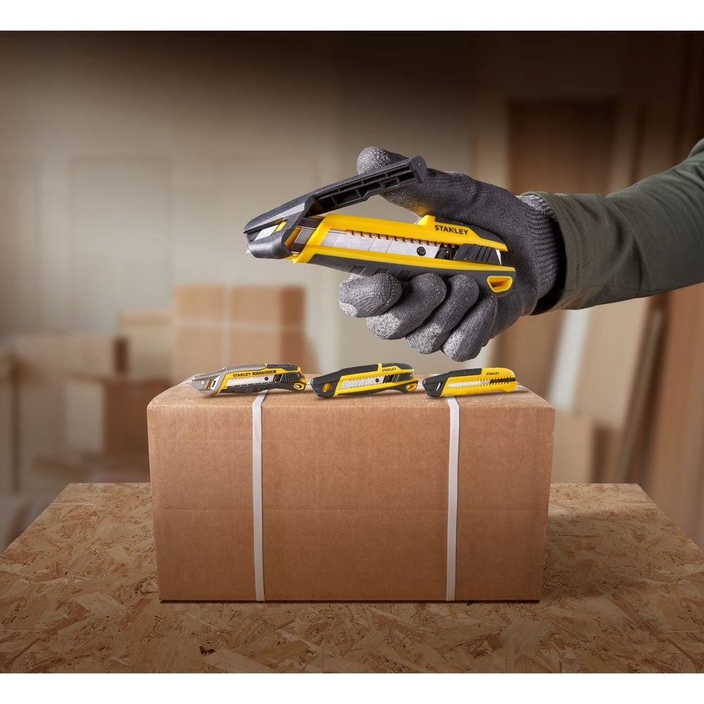 STANLEY Cutter 18mm mit Schieber STHT10501-0