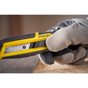 STANLEY Cutter 18mm mit Schieber STHT10501-0